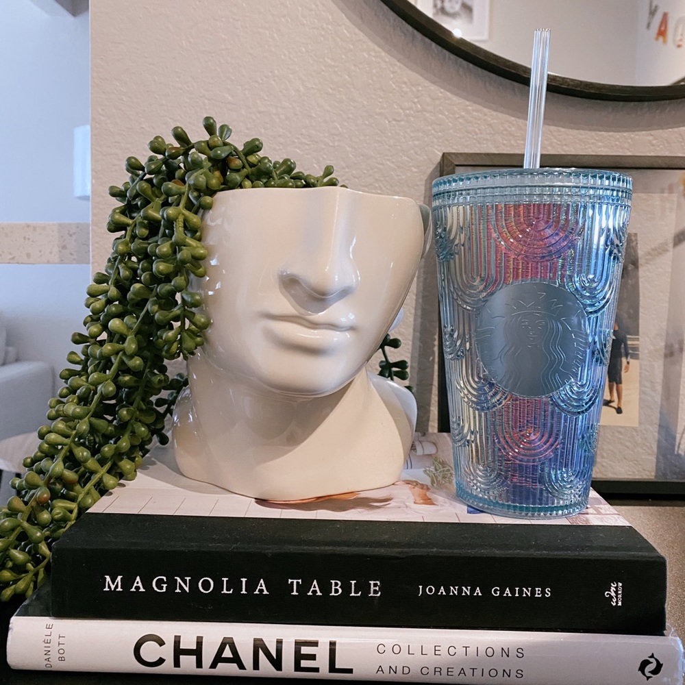 Starbucks Mermaid Scale Iridescent Grande Tumbler 16oz